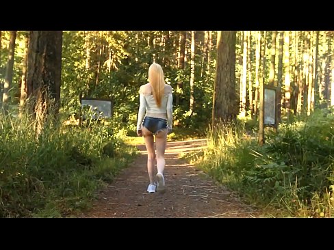 ❤️ O femeie frumoasă se mișcă încet, nu video nud ❌ at ro.xxxner.ru ❌